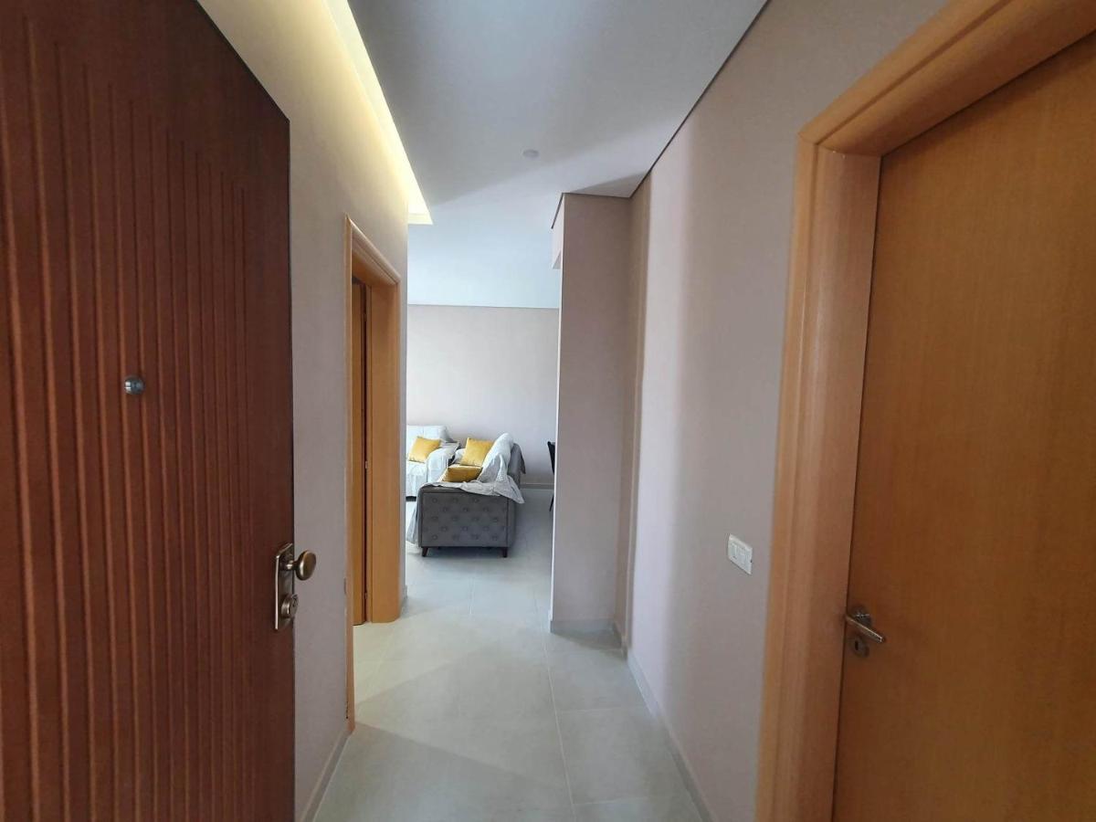 Mountain Meets Sea-Spectacular View In Orikum Apartment ภายนอก รูปภาพ